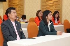 ต้อนรับและนำชมสำนักหอสมุดบุคลากรจากโรงเรียนเลยอนุกูลวิทยา