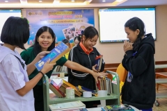 20250723-libweek-80D-047