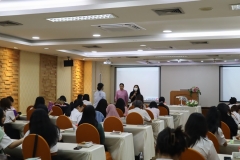 25661108-training-001