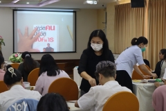 25661108-training-008