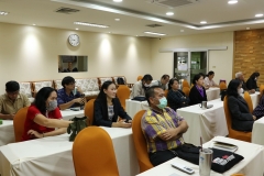 25661120-training-011