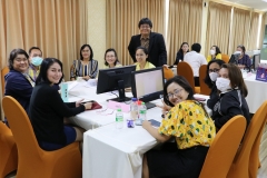 25661120-training-021