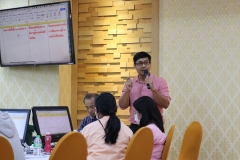 25661121-training-043