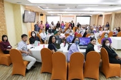 25661121-training-046