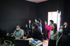 25661122-meeting-034