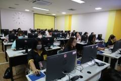 25670321-training-011