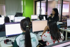 25670321-training-023