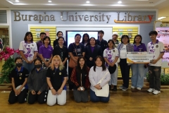 25670426-visitor-017