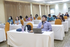 25670503-training-016