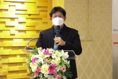 25670222-Ai-train-009