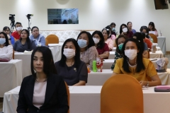 25670222-Ai-train-019