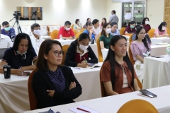 25670222-Ai-train-029