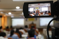 25670222-Ai-train-038