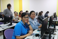 25670222-Ai-train-065