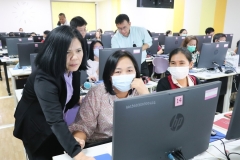 25670222-Ai-train-069