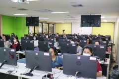 25670222-Ai-train-077