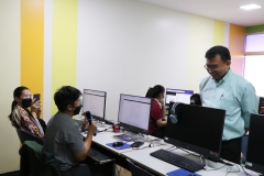 25670222-Ai-train-084