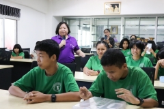 25660713-soundbook-070