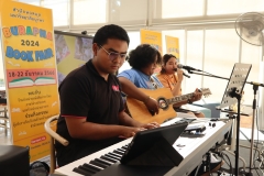 25661220-bookfair2024-025