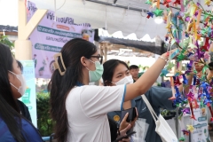 25661220-bookfair2024-071