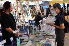 25661222-bookfair2024-140