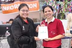 25661222-bookfair2024-183