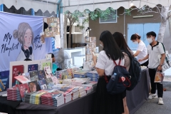 25661221-bookfair2024-106