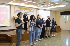 thumbs_Eng-for-Com-in-Digital-Age24-40