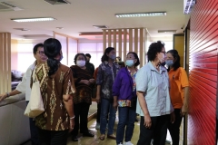 giving-a-new-world-66-53