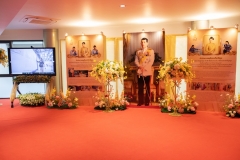 25670115-exhibition-029