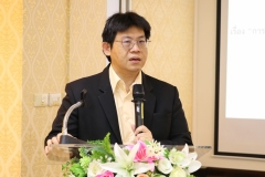 25670306-training-003