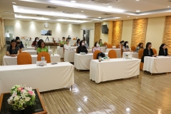 25670306-training-008