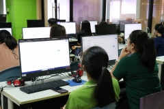 25670306-training-052