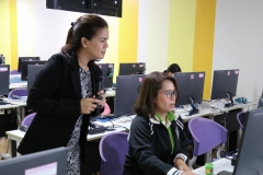 25670306-training-055