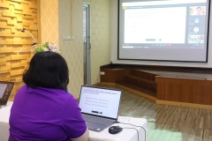 25670403-training-011