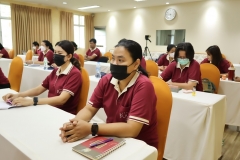 25660622-meeting-024