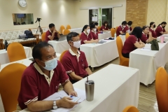 25660622-meeting-027