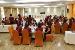 25660622-meeting-045