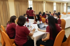 25660622-meeting-046