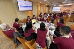 25660622-meeting-059