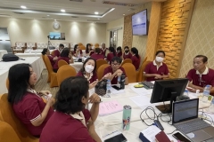 25660622-meeting-060