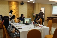 25660623-meeting-011