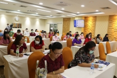 25670220-LibraryTalk-011