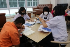 Making-dreams…little-librarians-66-44