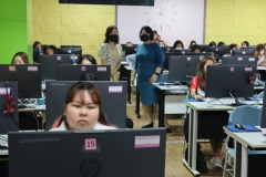 25670215-training-003