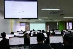 25661226-training-019