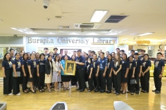 25660904-visitor-014