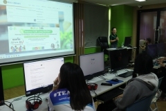 thumbs_25661220-training-013