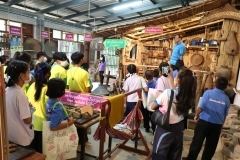 thumbs_Young-Guide-65-44